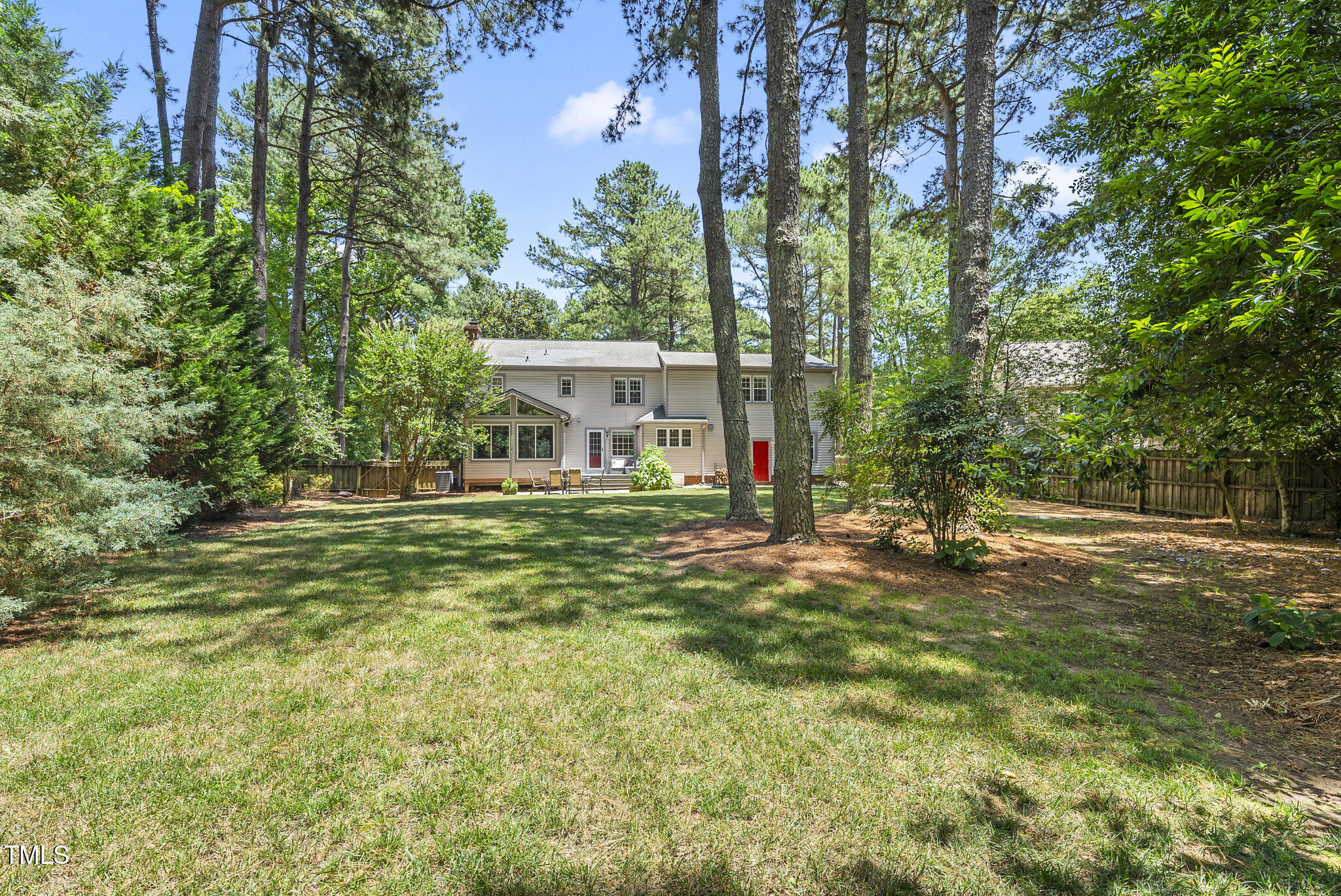 2704 Farnborough Road Raleigh, NC 27613 - Photo 10 of 39 DSC05458