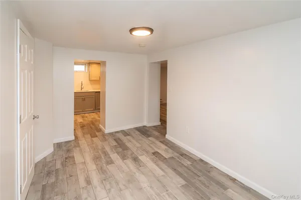 $2,400 | 1258 North Avenue, Unit 2, Beacon, NY 12508