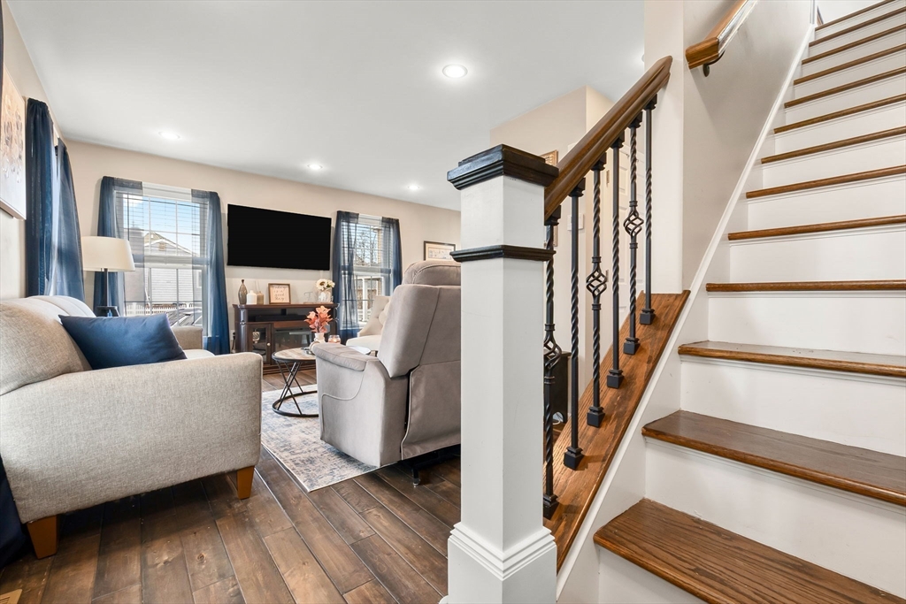 98 Poplar Street, Unit 2 Danvers, MA 01923 - Photo 27 of 30