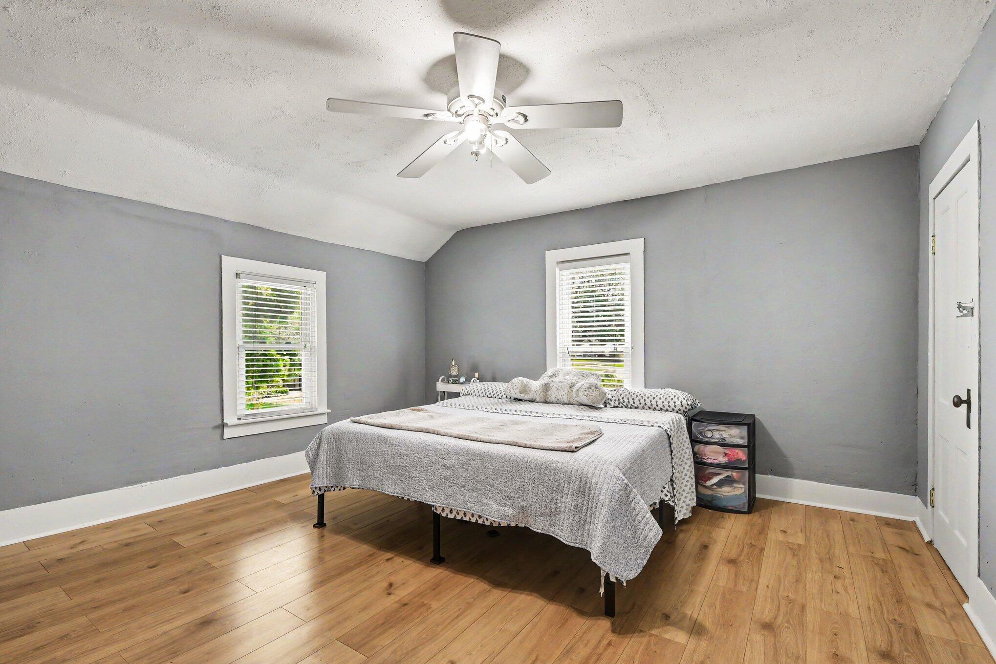 311 South Bridge Street Belding, MI 48809 - Photo 13 of 17 013_file_7662