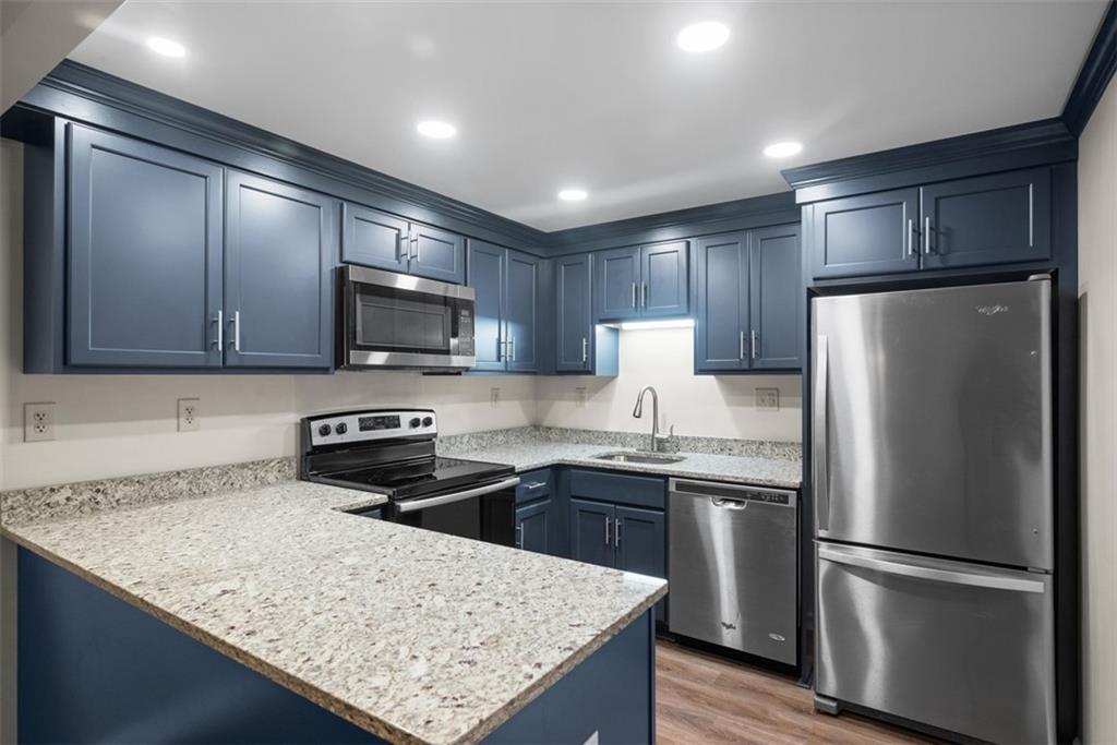 1500 Cochran Road, Unit 614 Pittsburgh, PA 15243 - Photo 11 of 23