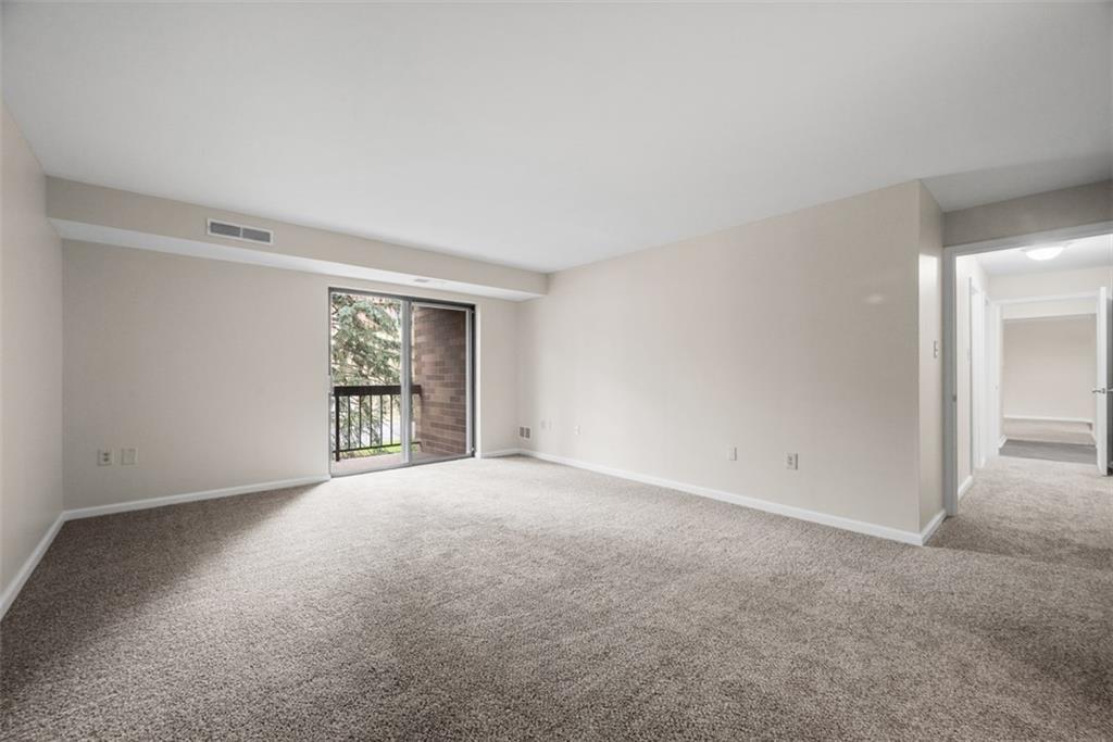 1500 Cochran Road, Unit 614 Pittsburgh, PA 15243 - Photo 14 of 23