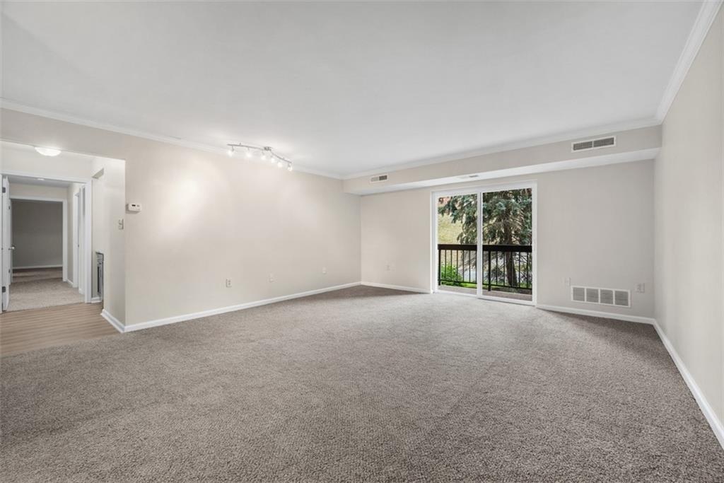 1500 Cochran Road, Unit 614 Pittsburgh, PA 15243 - Photo 7 of 23