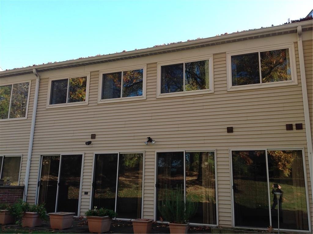 182-54 Windsor Ridge New Castle, PA 16105 - Photo 4 of 25 Gallery Image 4