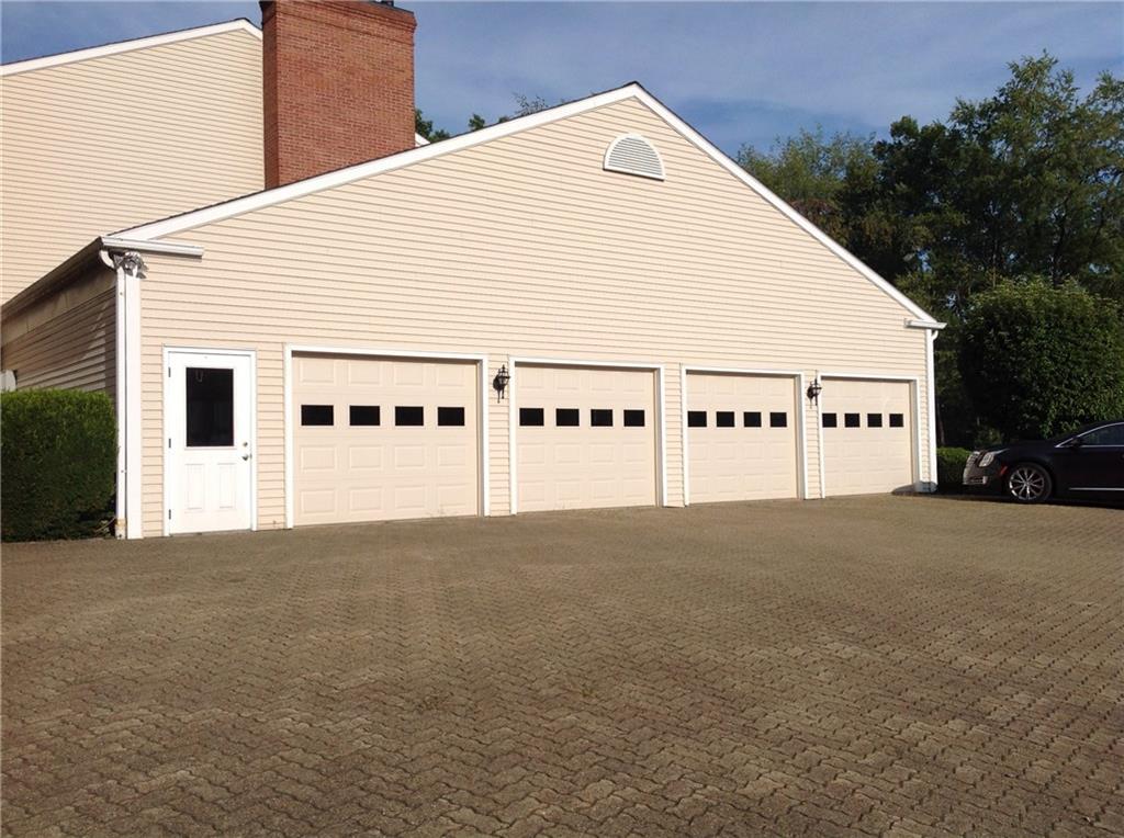182-54 Windsor Ridge New Castle, PA 16105 - Photo 7 of 25 Gallery Image 7