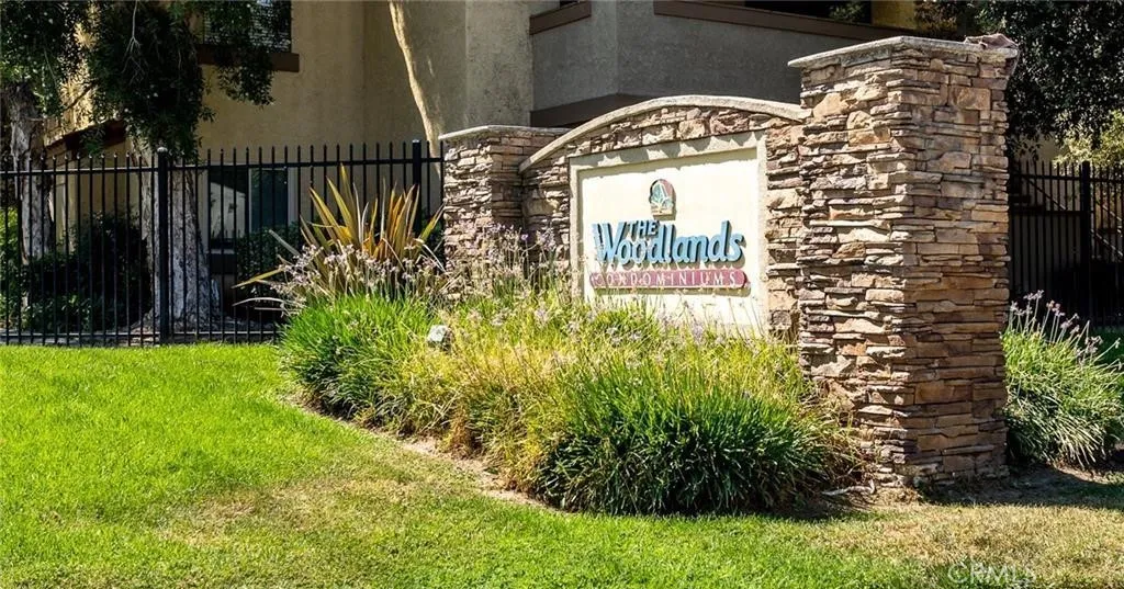 1110 West Blaine Street Riverside, CA 92507 - Photo 4 of 12