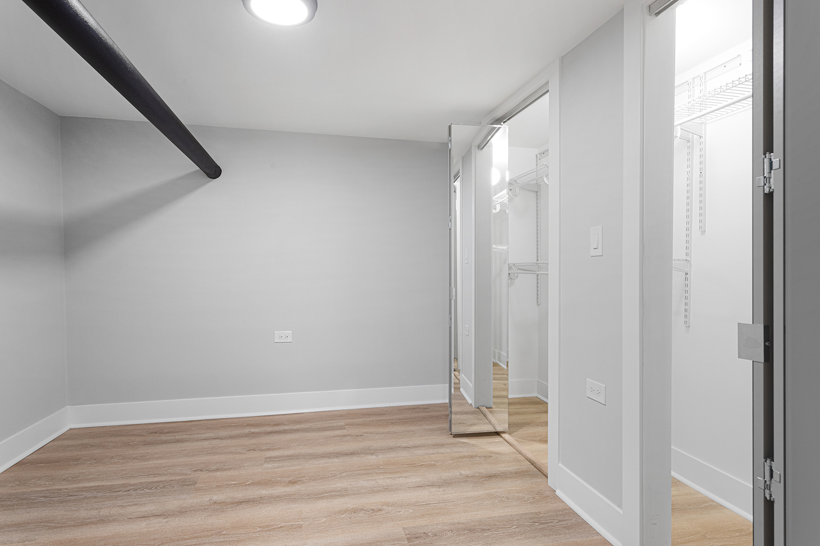 7600 North Sheridan Road, Unit B3S Chicago, IL 60626 - Photo 8 of 11