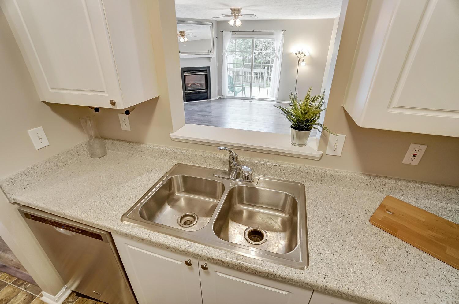 5377 North Hamilton Road, Unit 1B Columbus, OH 43230 - Photo 9 of 38