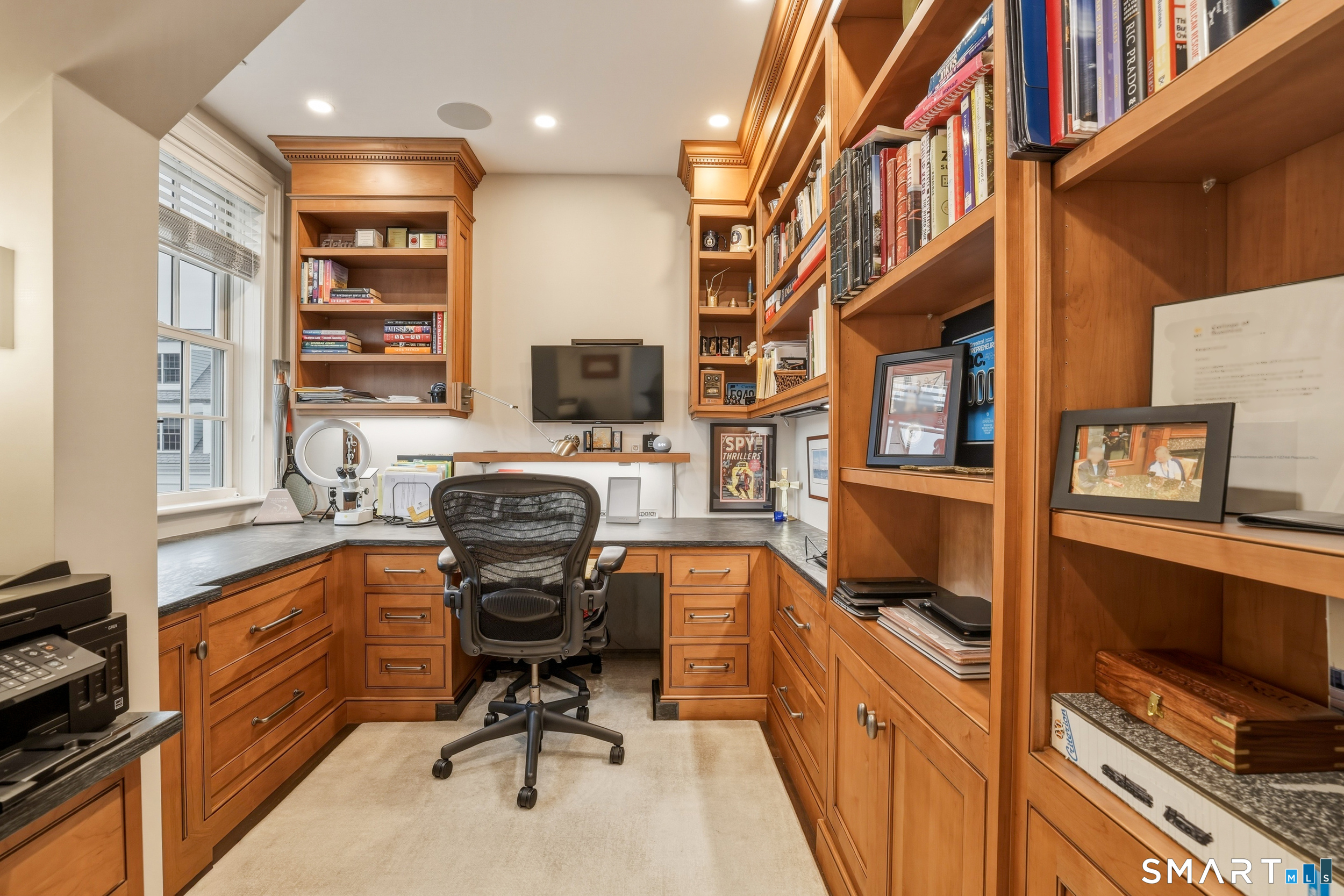 66 High Street, Unit 38 Guilford, CT 06437 - Photo 20 of 40 a view of a kitchen with cabinets