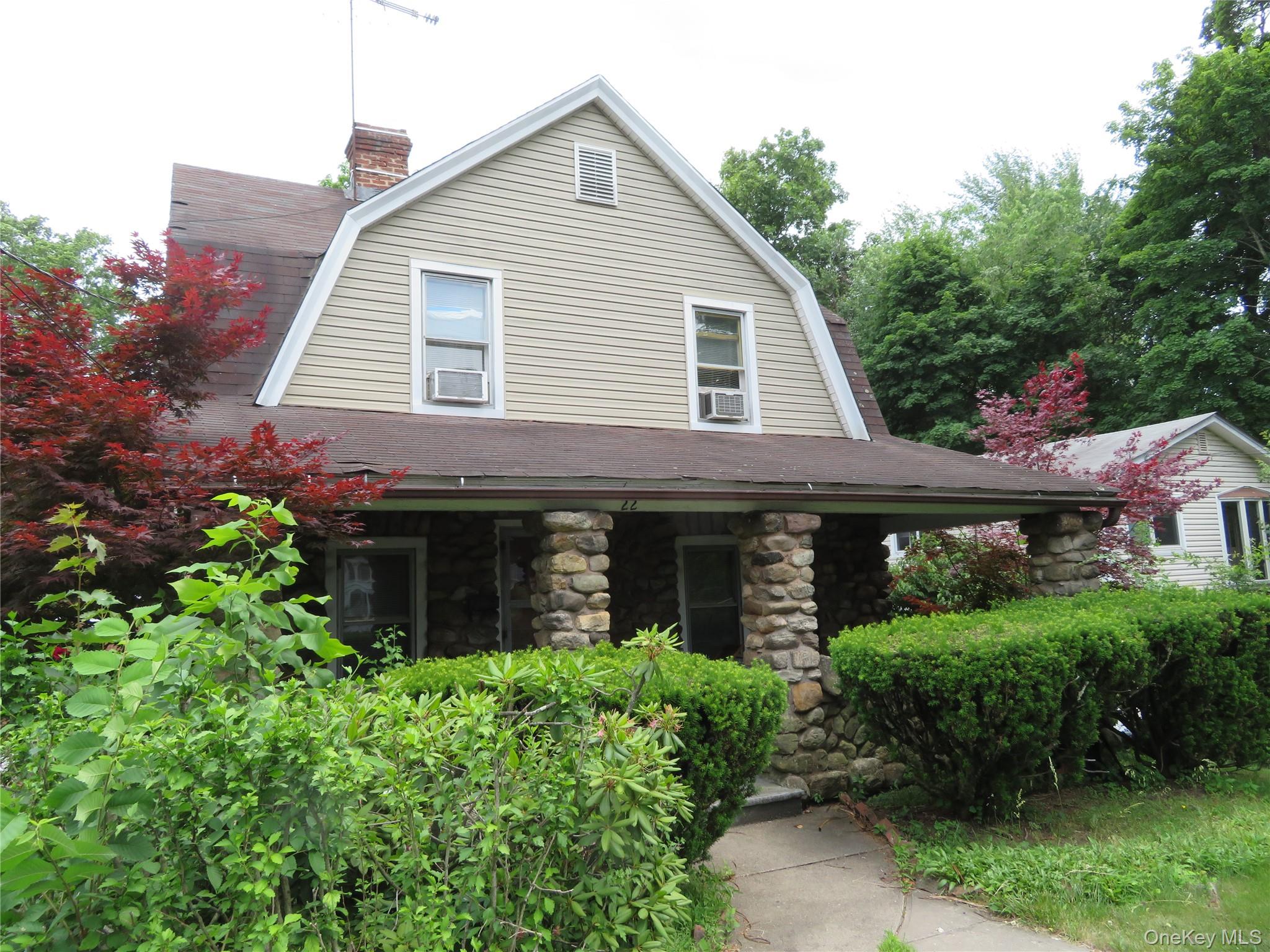 22 State Street Spring Valley, NY 10977 - Photo 2 of 32