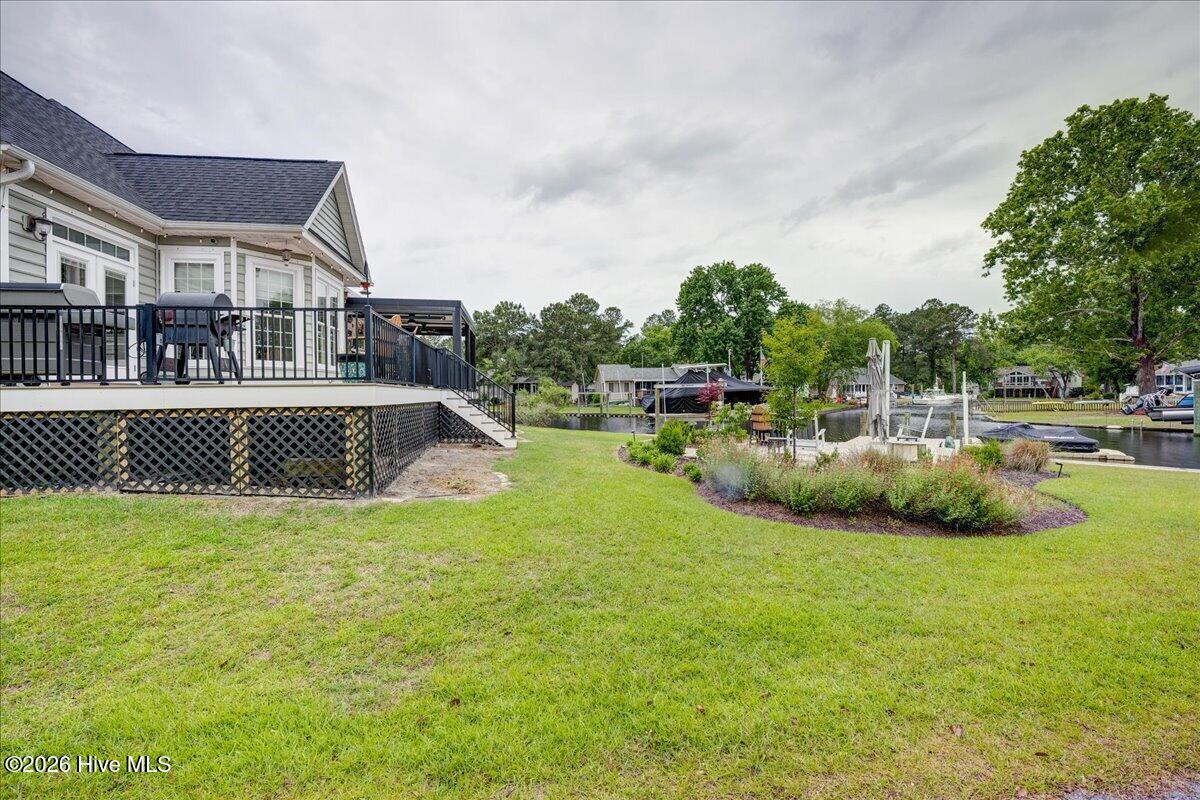 113 Bowline Road New Bern, NC 28562 - Photo 12 of 68 12-113_Bowline-12