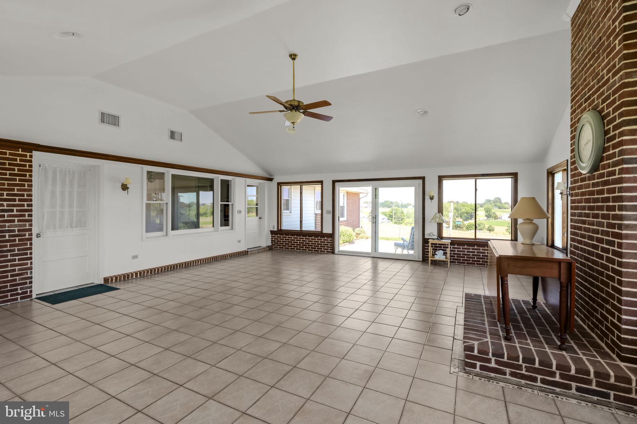 2136 Hobson Road Lancaster, PA 17602 - Photo 32 of 52