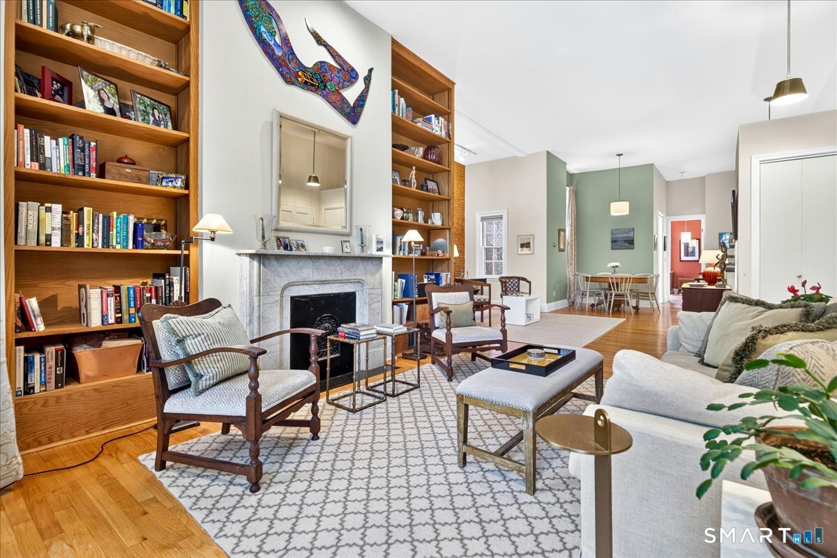 42 Academy Street, Unit 2 New Haven, CT 06511 - Photo 5 of 38