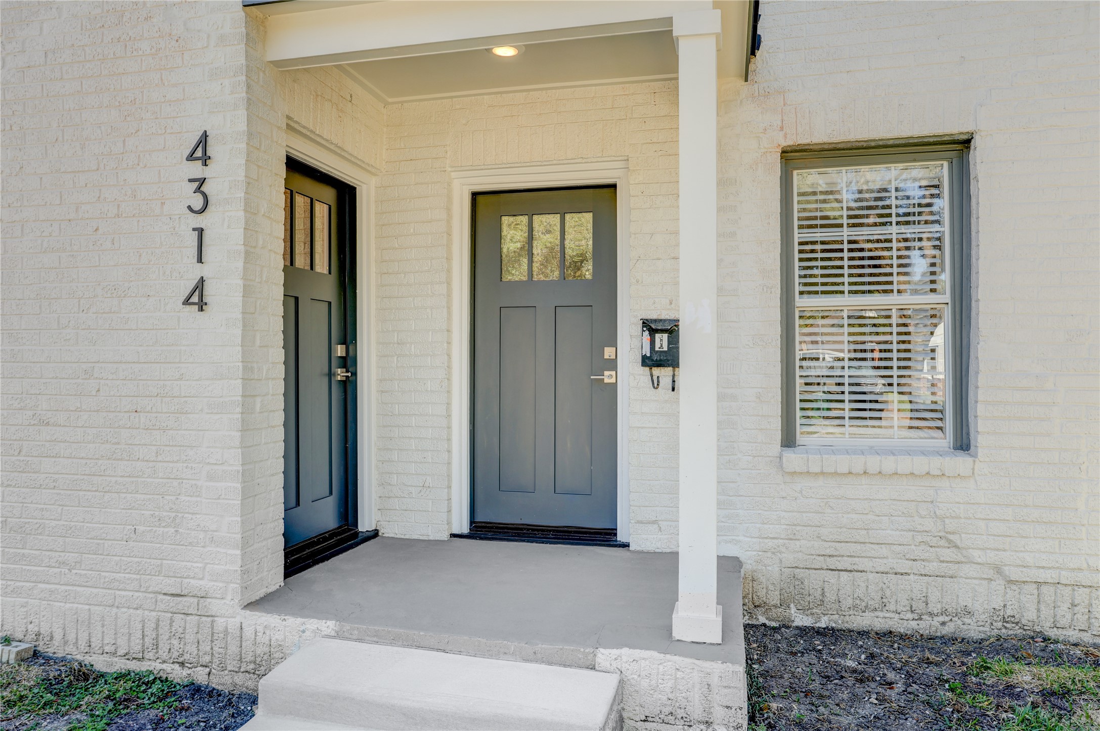 4314 Bell Street, Unit 1 Houston, TX 77023 - Photo 4 of 17 a view of an entryway of house