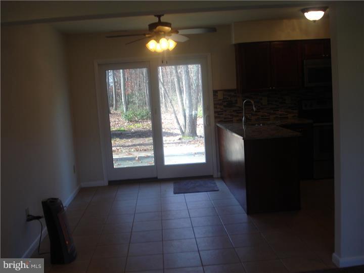 45 Edgewood Road Sicklerville, NJ 08081 - Photo 11 of 23