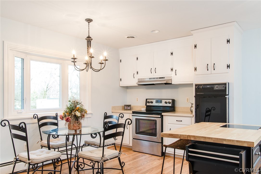 112 Beverly Road Ashland, VA 23005 - Photo 5 of 20 Large eat-in kitchen
