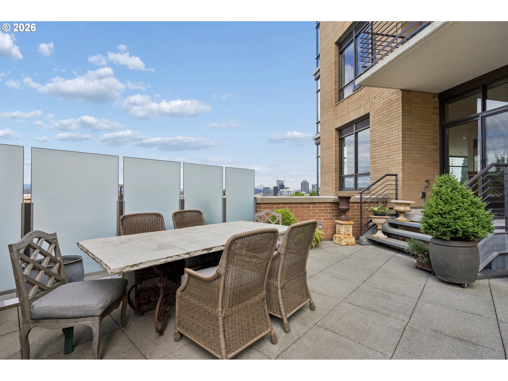 2351 Northwest Westover Road, Unit 601 Portland, OR 97210 - Photo 28 of 34 Deck