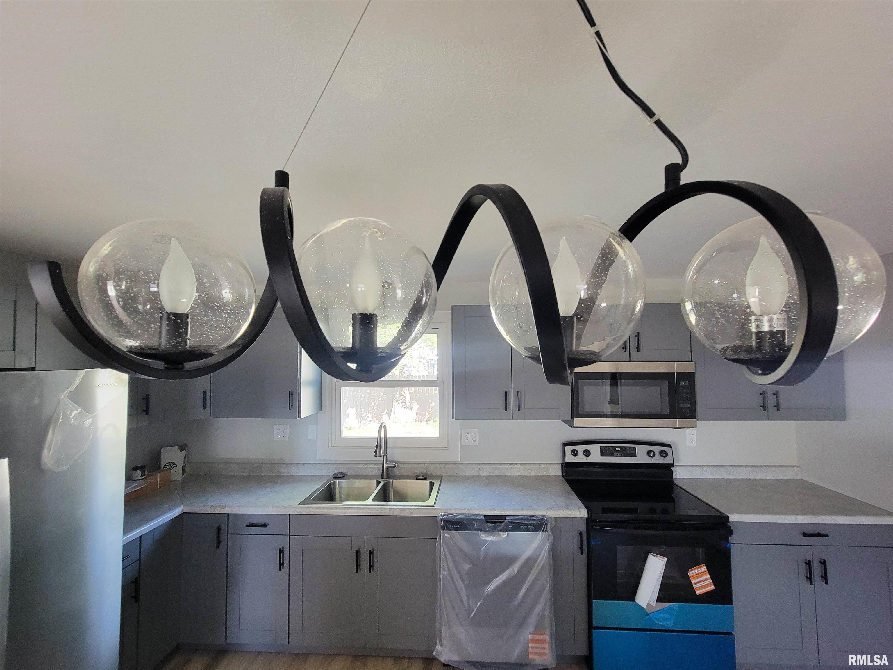 306 Bible Street Flora, IL 62839 - Photo 19 of 90