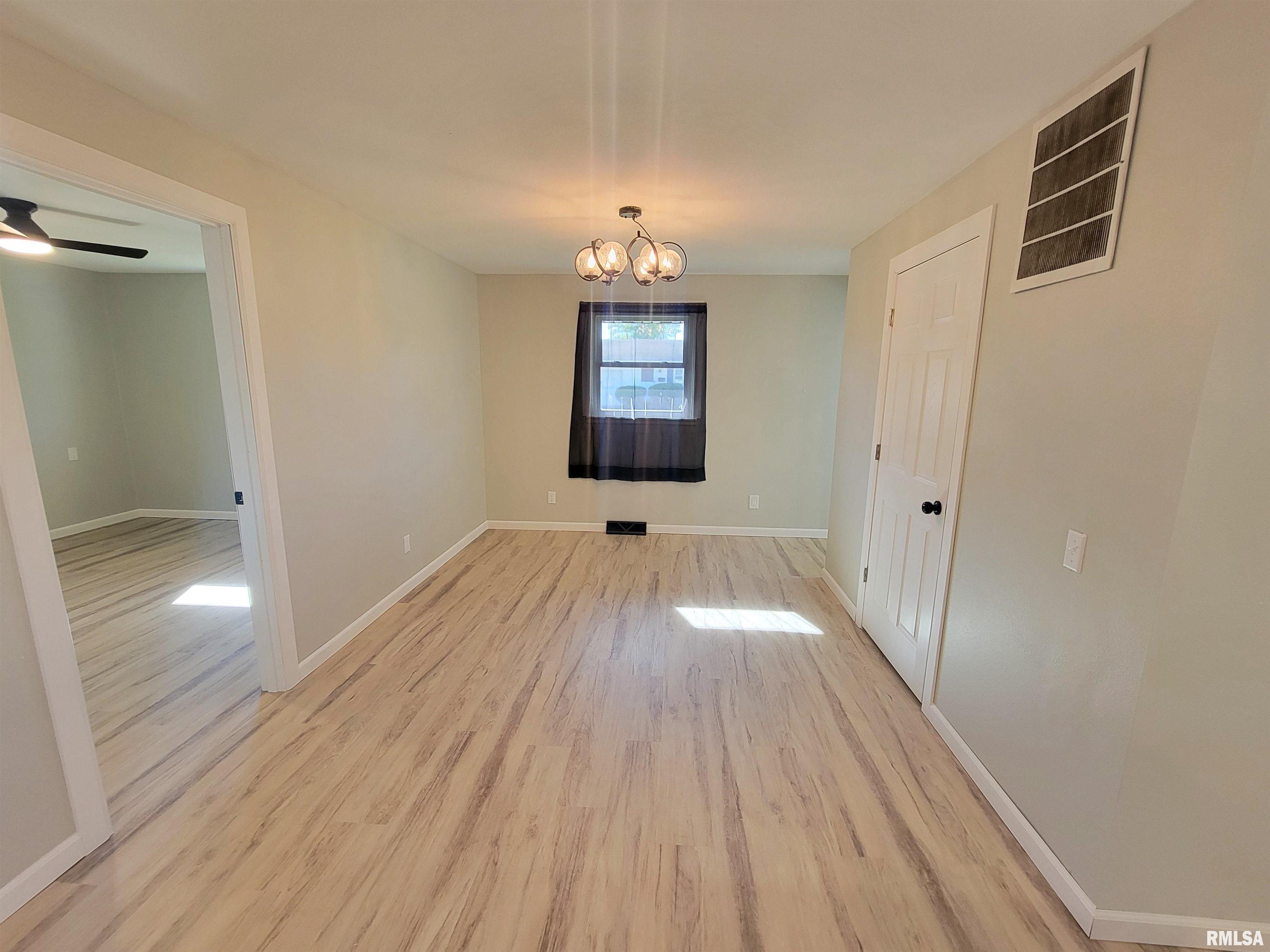 306 Bible Street Flora, IL 62839 - Photo 38 of 90