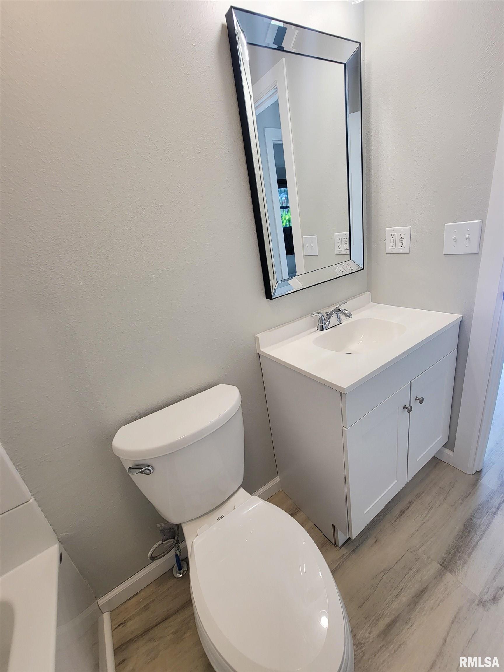 306 Bible Street Flora, IL 62839 - Photo 59 of 90