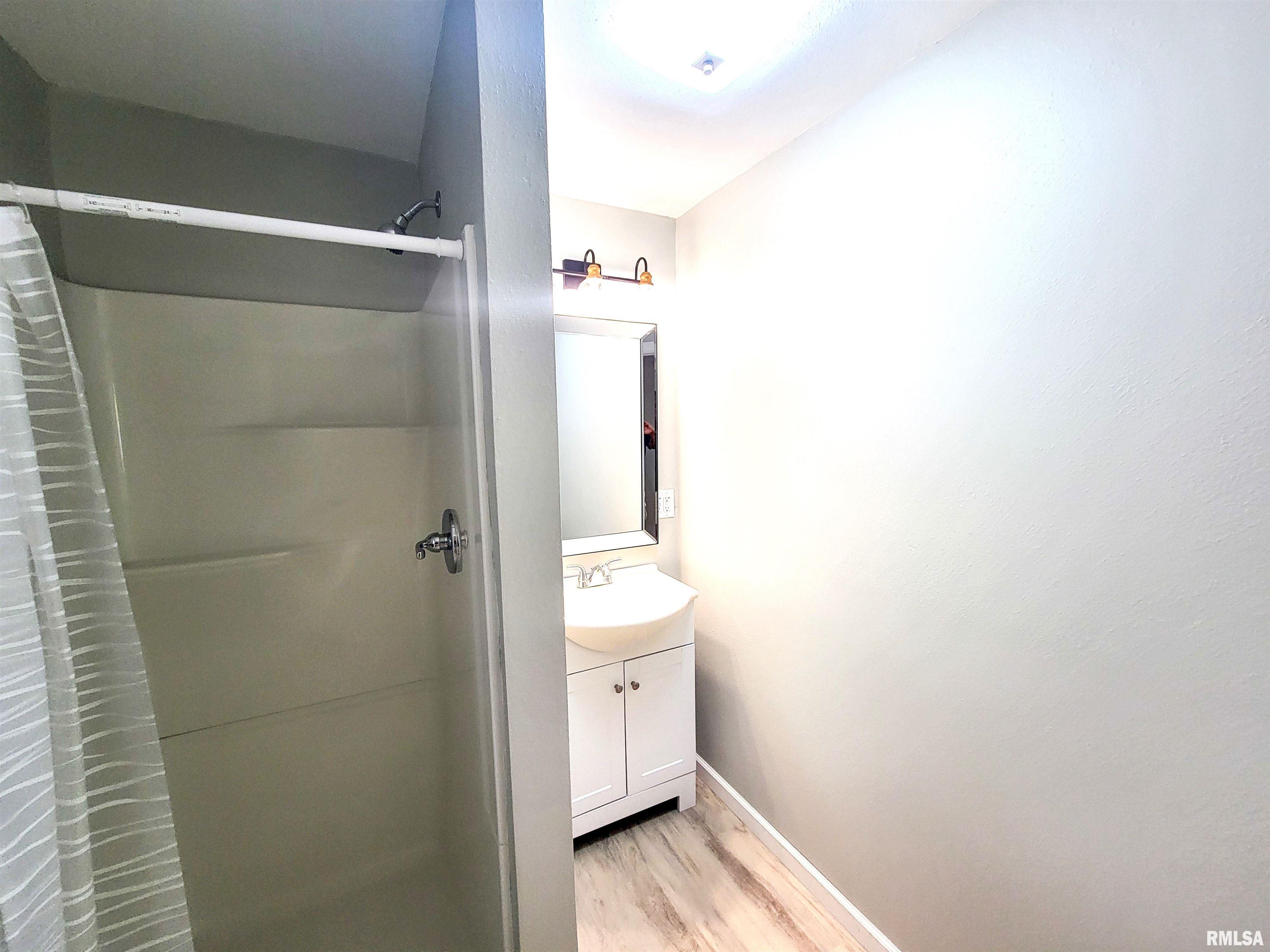 306 Bible Street Flora, IL 62839 - Photo 64 of 90