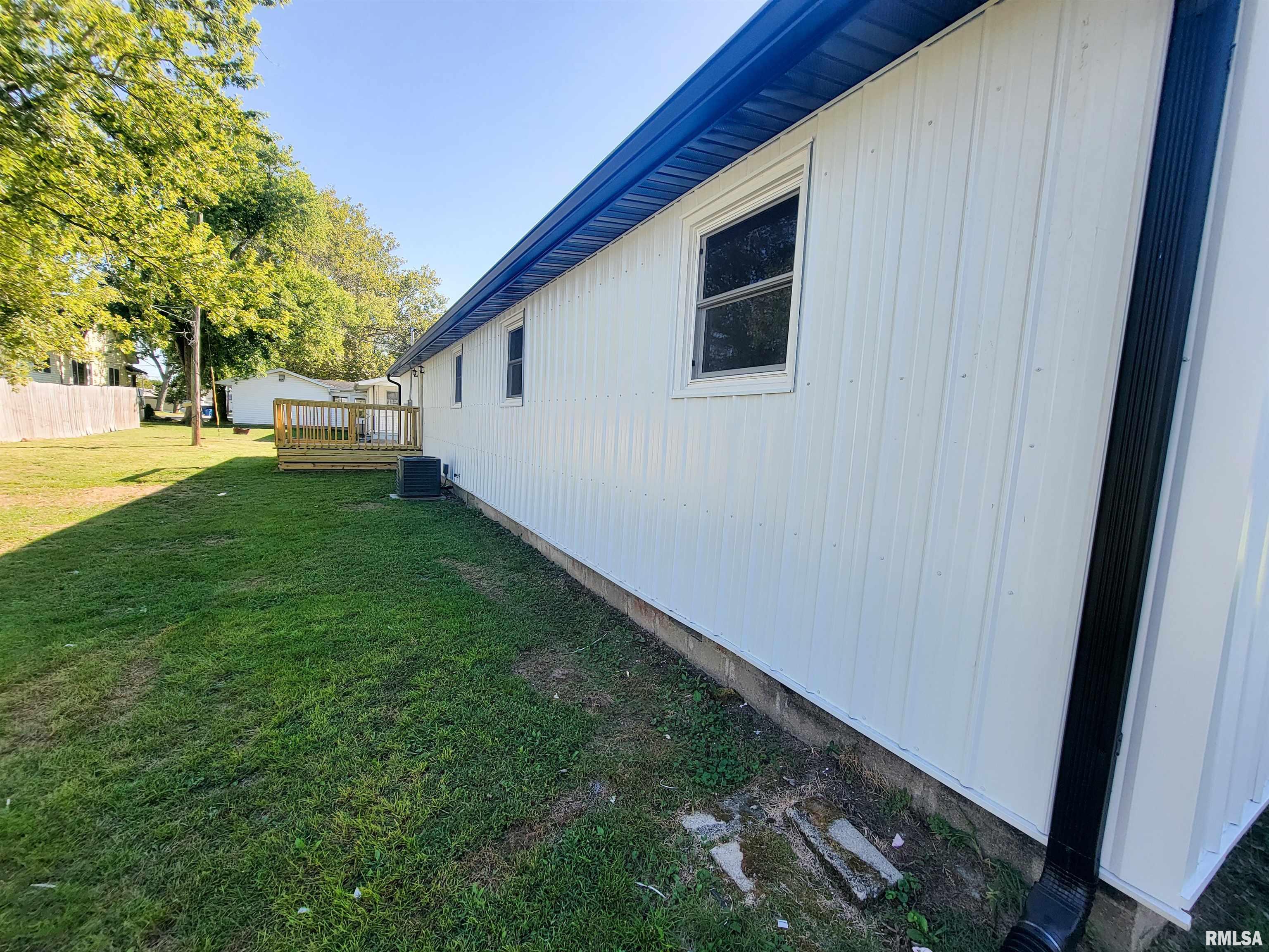 306 Bible Street Flora, IL 62839 - Photo 76 of 90