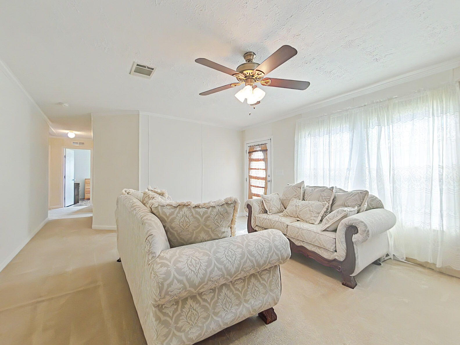 3532 Matts Way Blythe, GA 30805 - Photo 4 of 28 5-web-or-mls-28-Living Room (89)