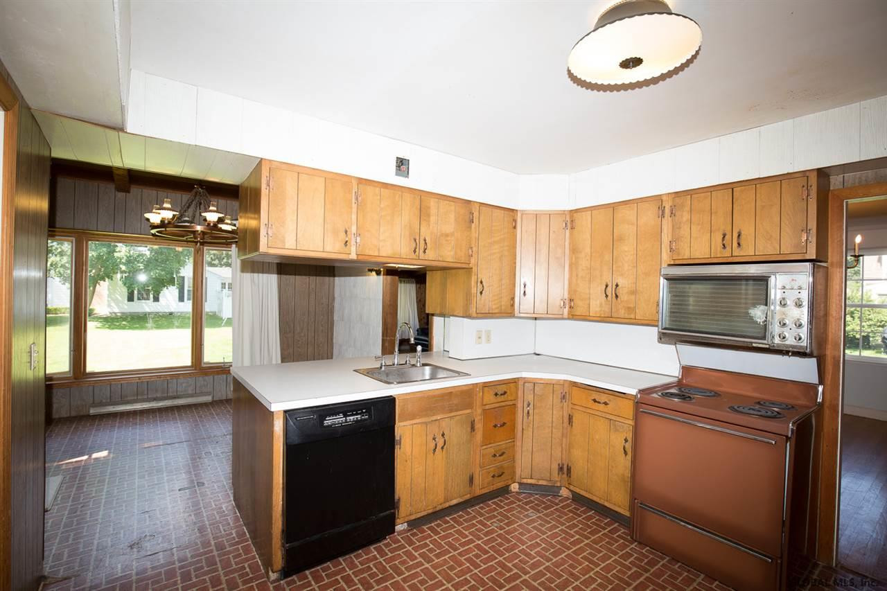 1647 New Scotland Road Bethlehem, NY 12159 - Photo 10 of 25 Photo 10