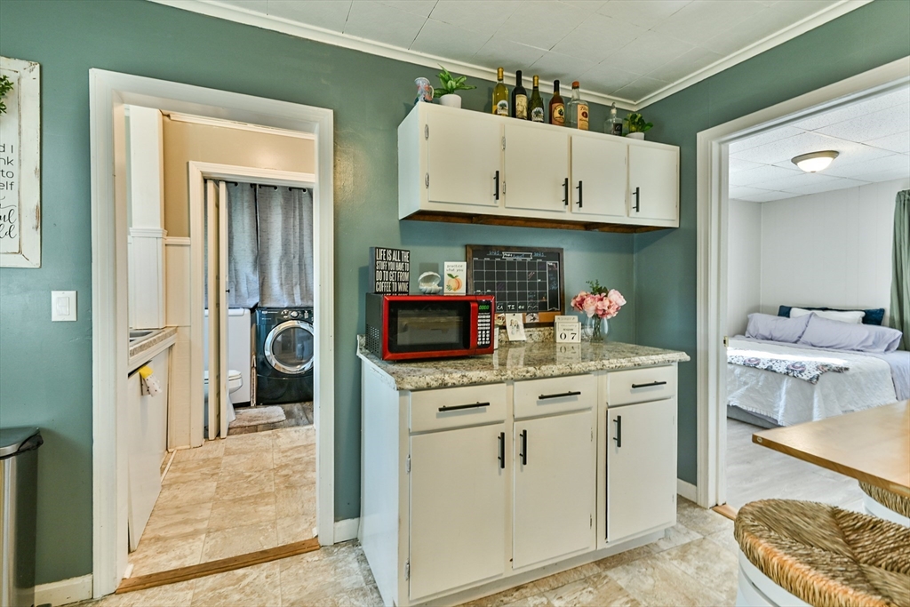 12 Tower Street Webster, MA 01570 - Photo 18 of 34