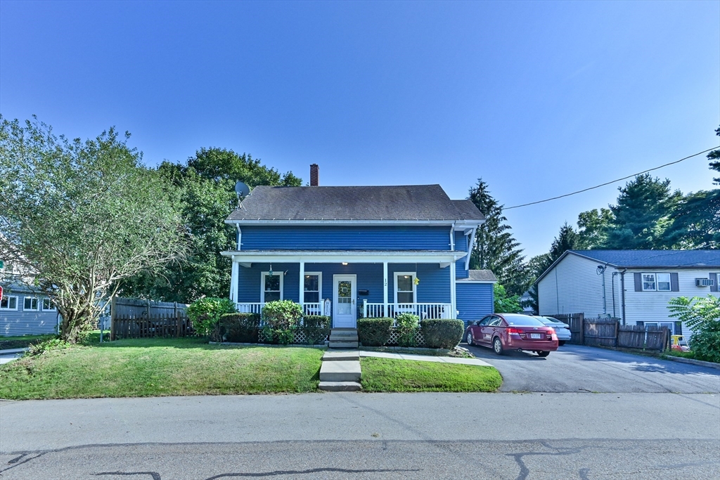 12 Tower Street Webster, MA 01570 - Photo 3 of 34