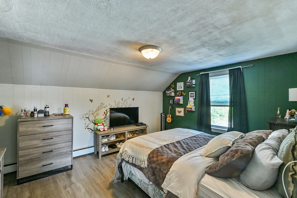 12 Tower Street Webster, MA 01570 - Photo 31 of 34