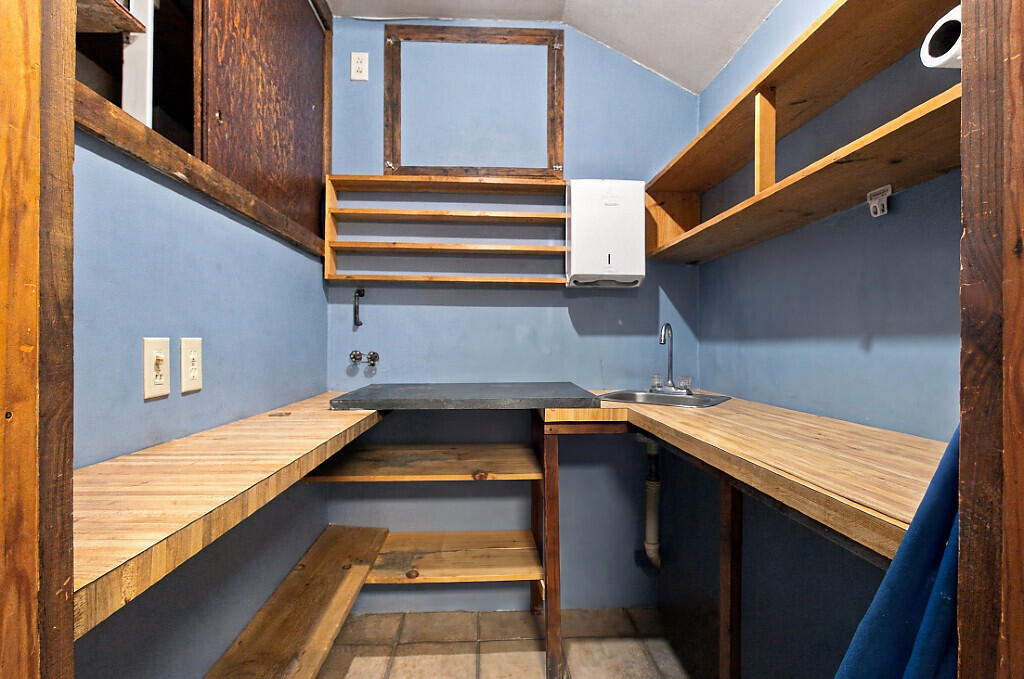 124 Silver Street Waterville, ME 04901 - Photo 23 of 63 Pantry