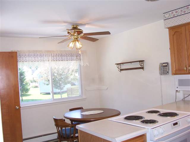 4319 Atkins Road Port Huron, MI 48060 - Photo 9 of 22 31058997-8.JPG