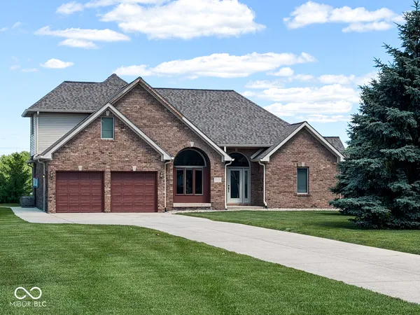 $720,000 | 2928 Alexandria Pike, Anderson, IN 46012