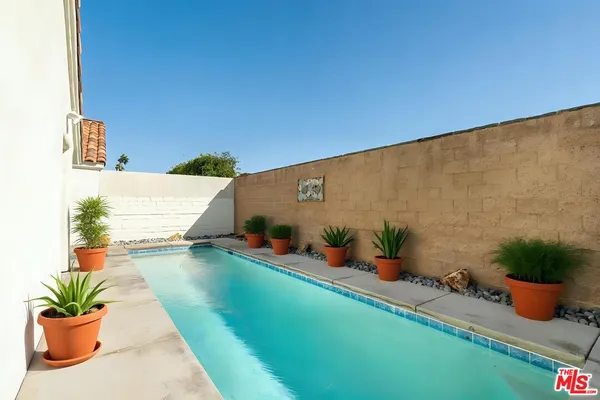 $499,000 | 77571 Calle Las Brisas South, Palm Desert, CA 92211