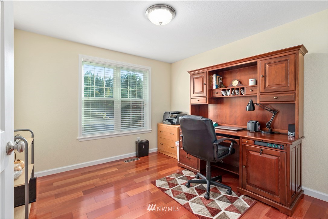 3589 Ridgemont Way Bellingham, WA 98229 - Photo 12 of 25 Gallery Image 12