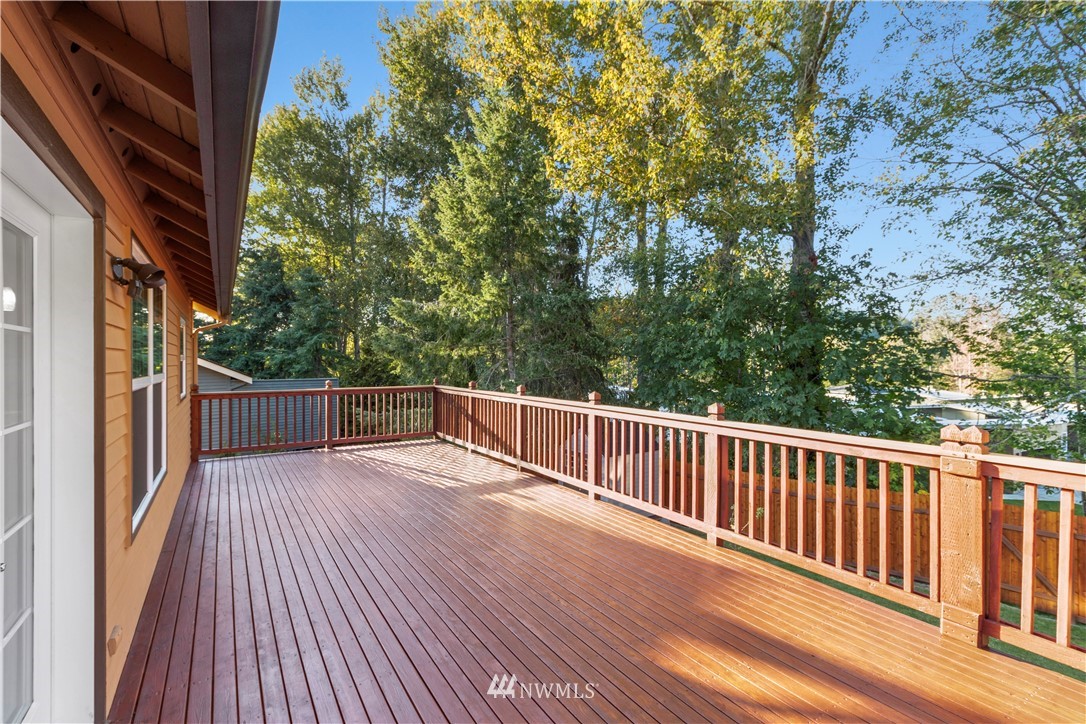 3589 Ridgemont Way Bellingham, WA 98229 - Photo 23 of 25 Gallery Image 23
