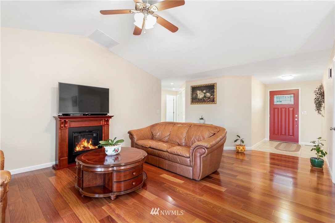 3589 Ridgemont Way Bellingham, WA 98229 - Photo 9 of 25 Gallery Image 9