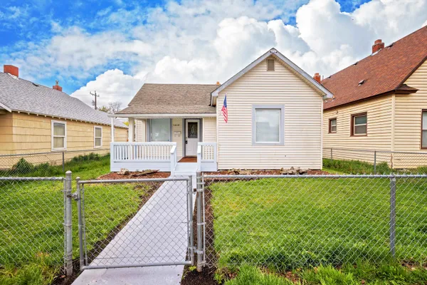 $229,900 | 1315 West Indiana Avenue, Spokane, WA 99205