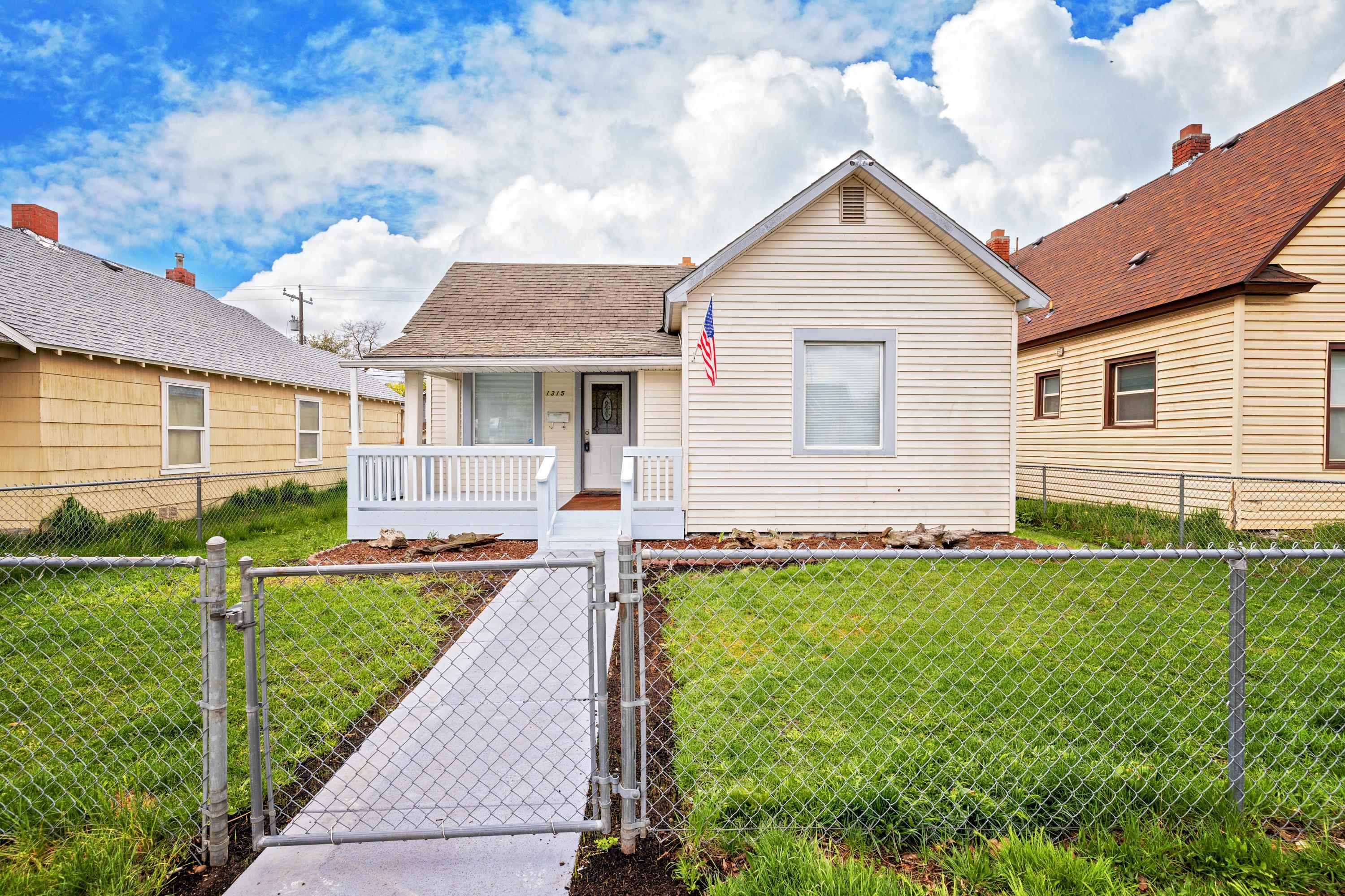 1315 West Indiana Avenue Spokane, WA 99205 - Photo 3 of 22