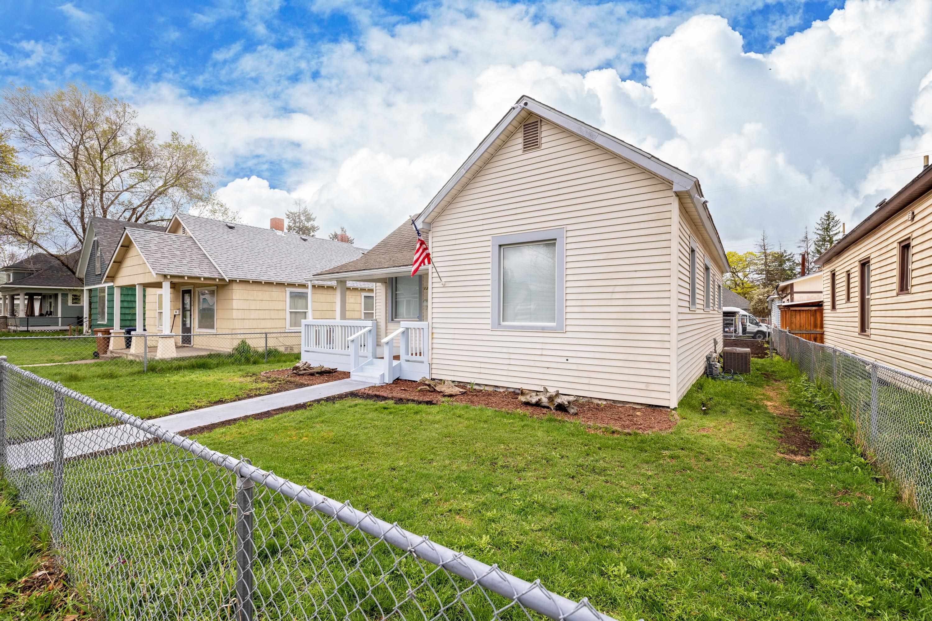 1315 West Indiana Avenue Spokane, WA 99205 - Photo 4 of 22