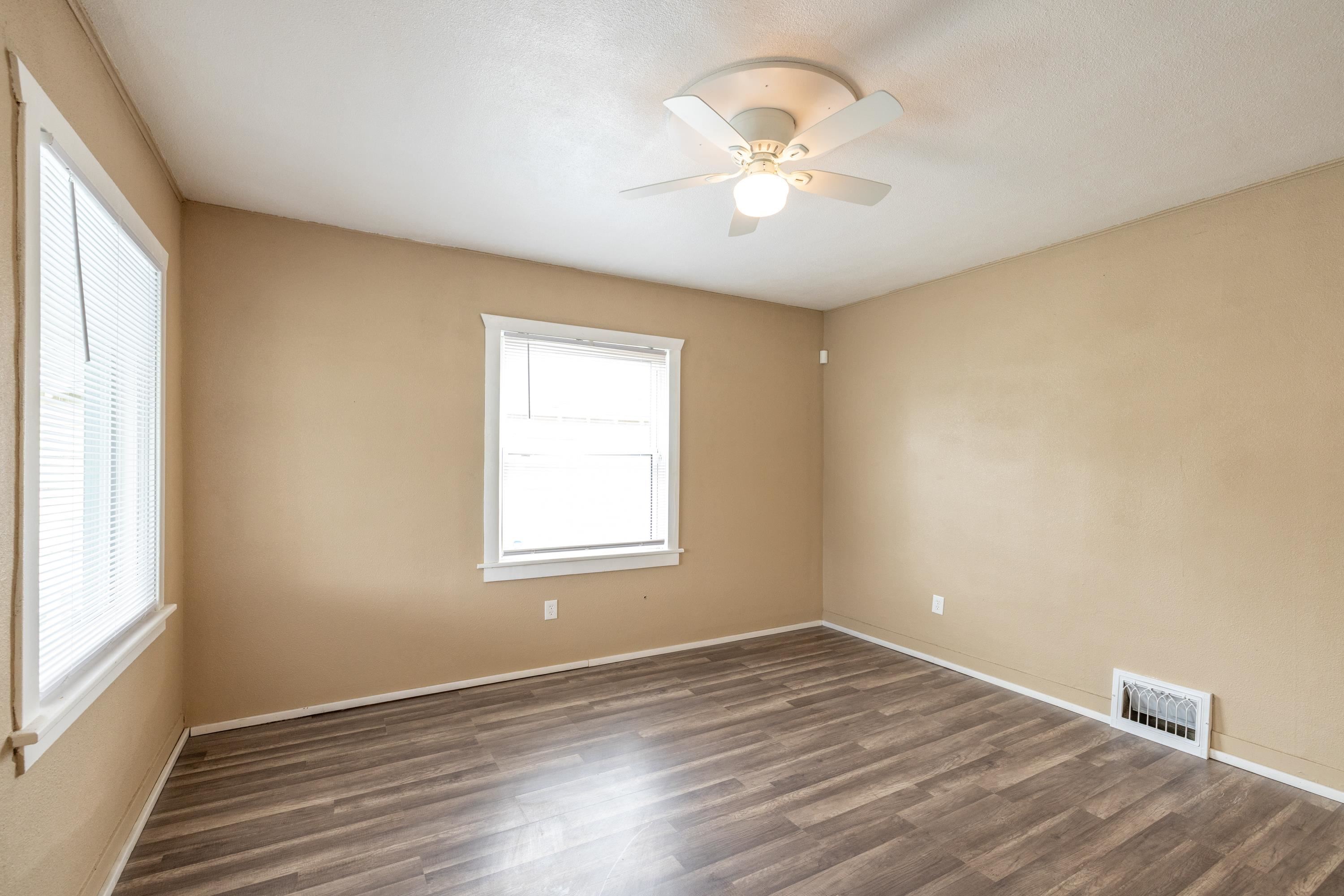 1315 West Indiana Avenue Spokane, WA 99205 - Photo 6 of 22