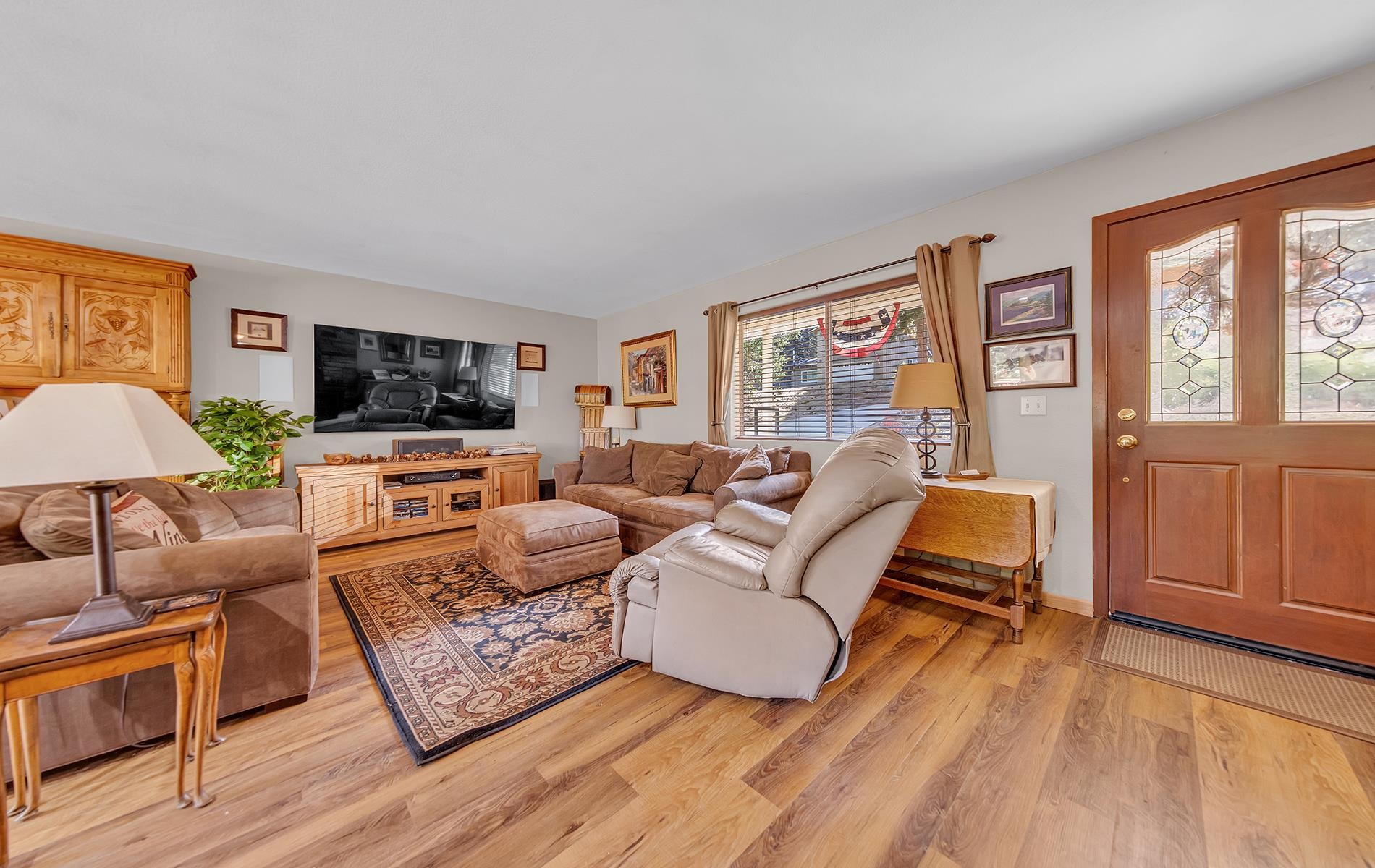 706 Lake Ridge Road Lake Almanor, CA 96137 - Photo 3 of 24 Gallery Image 3