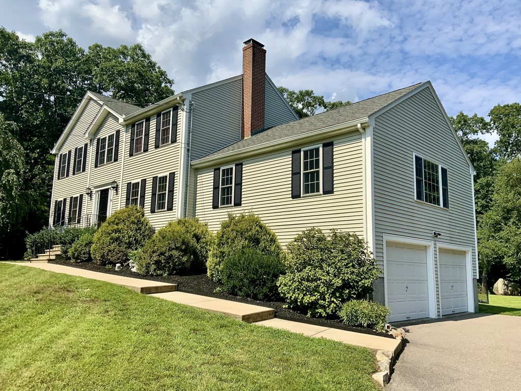 90 Kempton Road Millville, MA 01529 - Photo 3 of 37 Gallery Image 3