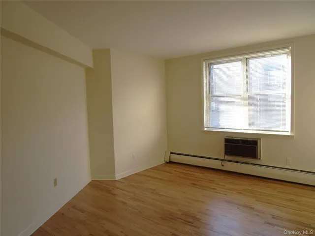 $469,000 | 20 Daley Place, Unit 128, Lynbrook, NY 11563