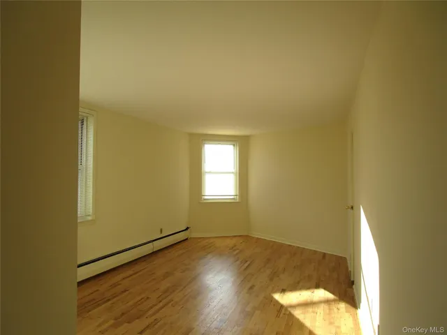 $469,000 | 20 Daley Place, Unit 128, Lynbrook, NY 11563