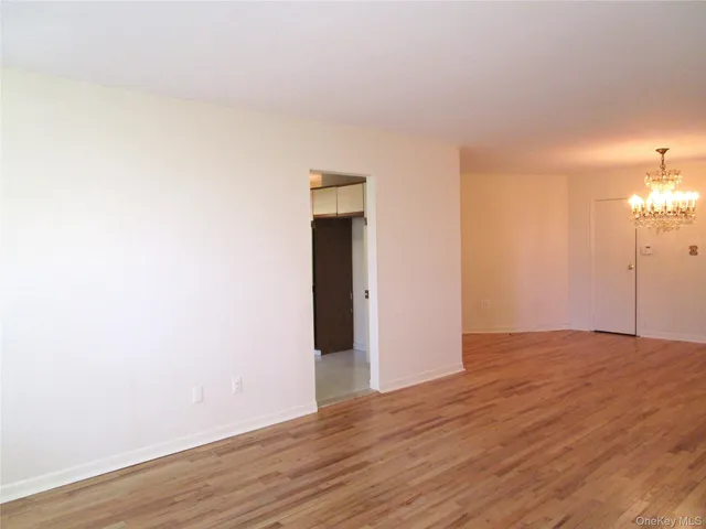 $469,000 | 20 Daley Place, Unit 128, Lynbrook, NY 11563