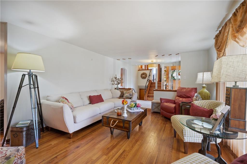 1152 Princeton Road Monroeville, PA 15146 - Photo 3 of 25 Gallery Image 3
