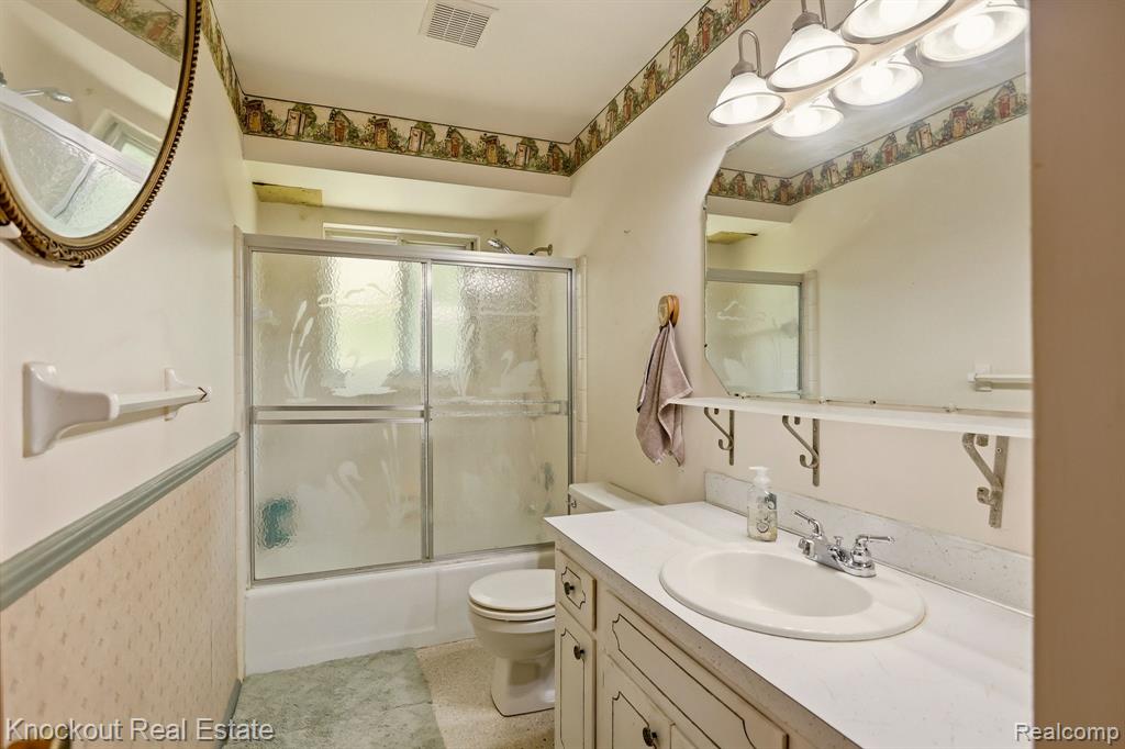 4585 Birch Run Road Millington, MI 48746 - Photo 29 of 59