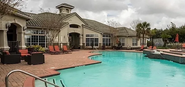 $1,225 | 3045 Marina Bay Drive, Unit 5204, League City, TX 77573